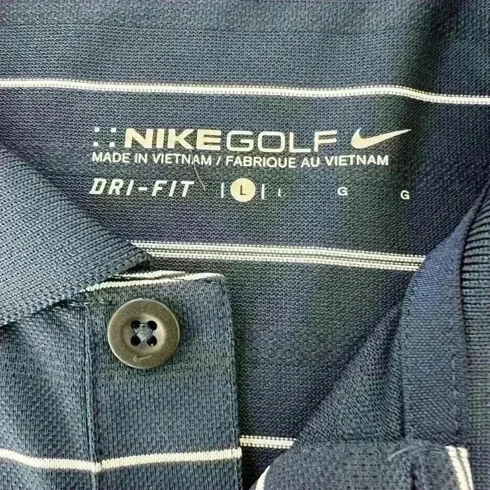 **Final Sale” Nike Men’s Golf Polo. Short Sleeve Size Large